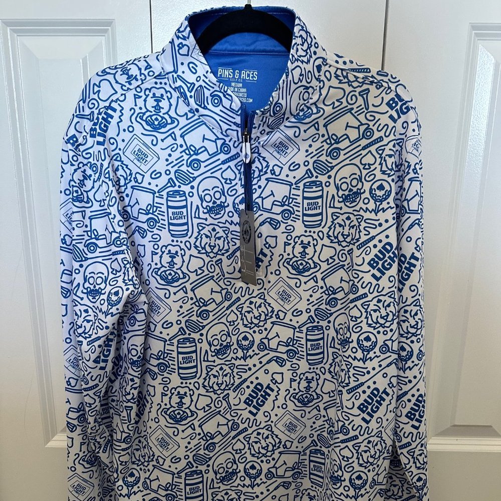 Pins and Aces Bud Light Golf Pullover
